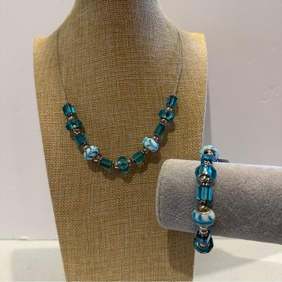NWT Facets 5th Avenue Art Glass Necklace & Bracelet Set - Silver tone w/ Blue - Picture 4 of 16